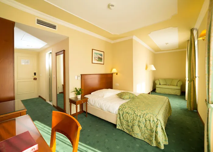 Отель Amadria Park Grand 4 Opatijska Cvijeta 4*