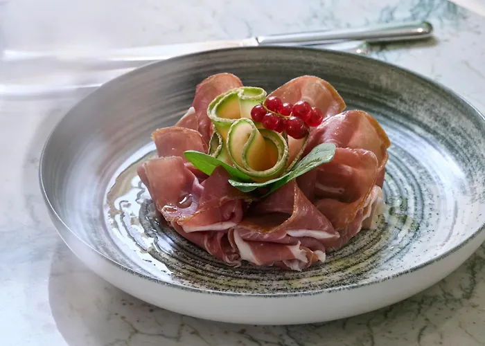 奥帕蒂亚维耶塔阿玛德里亚米勒尼酒店 4*