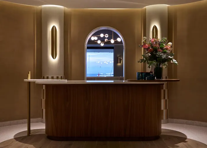 奥帕蒂亚维耶塔阿玛德里亚米勒尼酒店 4*