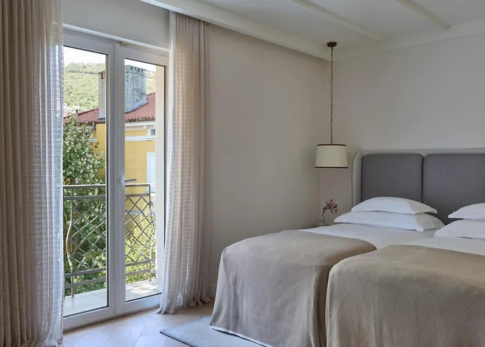 奥帕蒂亚维耶塔阿玛德里亚米勒尼酒店